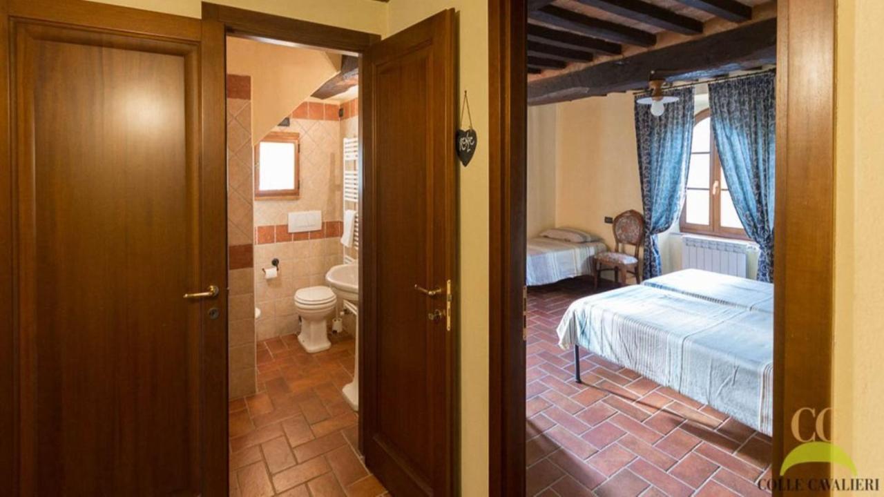 Colle Cavalieri - Country House Ґаворрано Екстер'єр фото