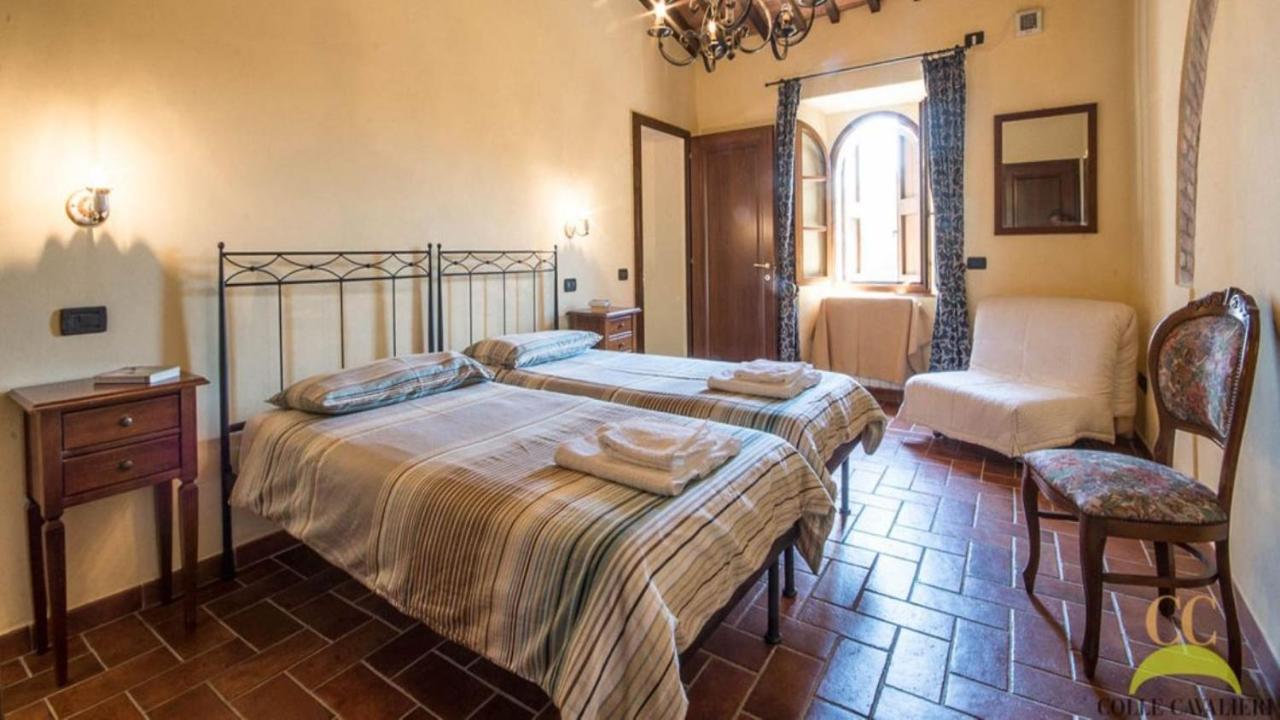 Colle Cavalieri - Country House Ґаворрано Екстер'єр фото